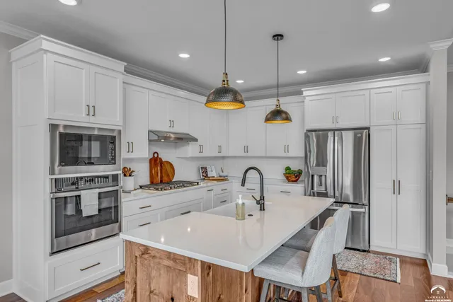 $775,000 | 1347 Kanza Drive, Lawrence, KS 66049