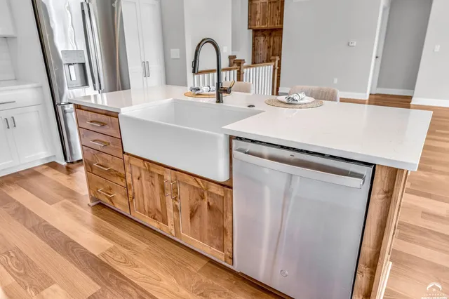 $775,000 | 1347 Kanza Drive, Lawrence, KS 66049