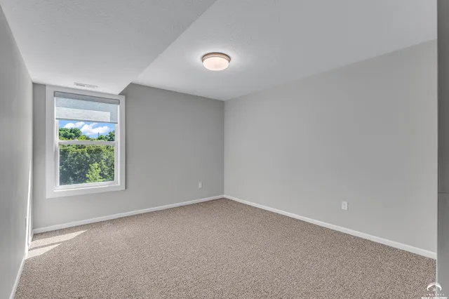 $775,000 | 1347 Kanza Drive, Lawrence, KS 66049