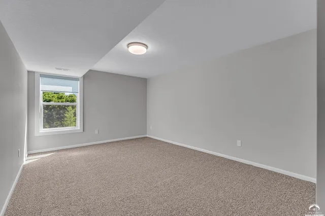 $775,000 | 1347 Kanza Drive, Lawrence, KS 66049