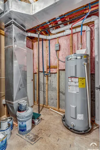 $775,000 | 1347 Kanza Drive, Lawrence, KS 66049