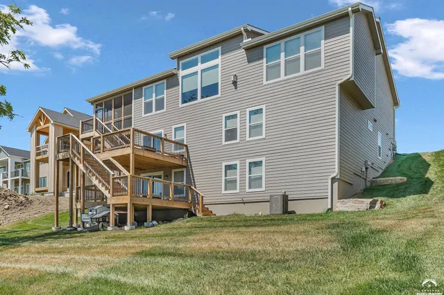 $775,000 | 1347 Kanza Drive, Lawrence, KS 66049