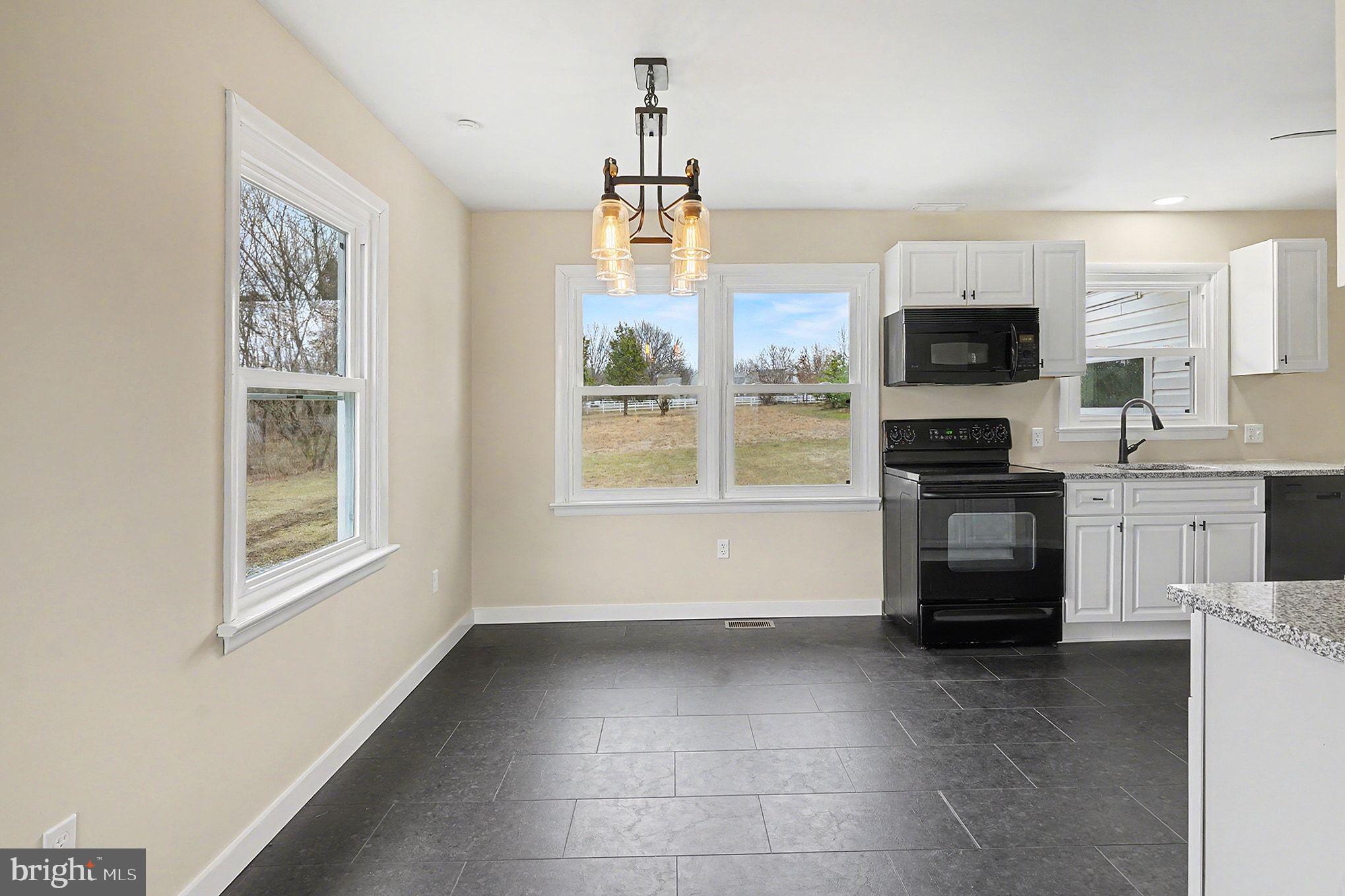 2430 New Hanover Square Road Gilbertsville, PA 19525 - Photo 12 of 55