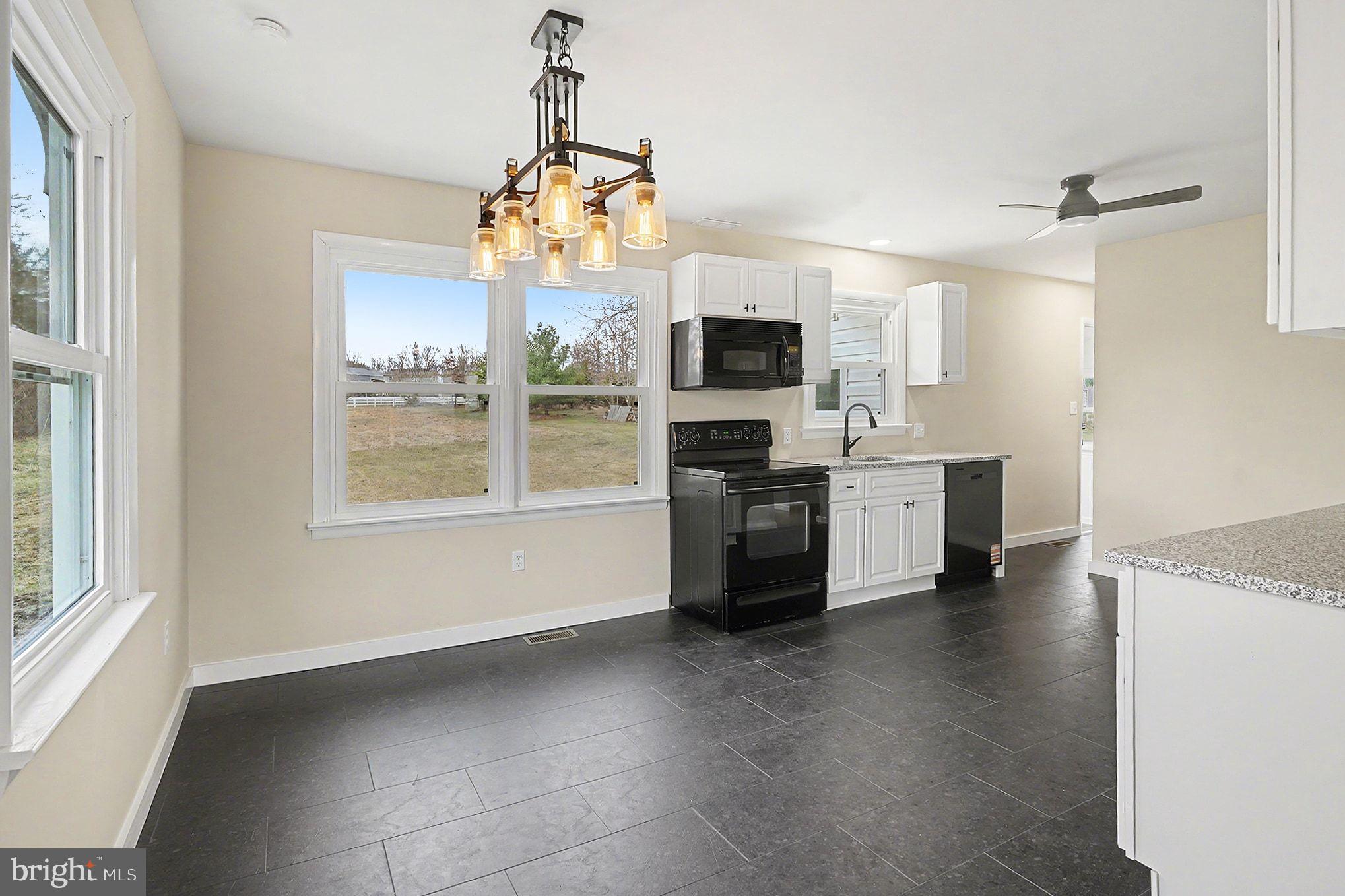 2430 New Hanover Square Road Gilbertsville, PA 19525 - Photo 13 of 55