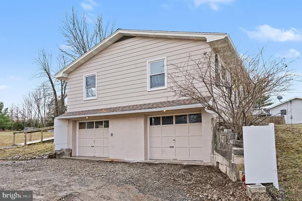 $499,900 | 2430 New Hanover Square Road, Gilbertsville, PA 19525