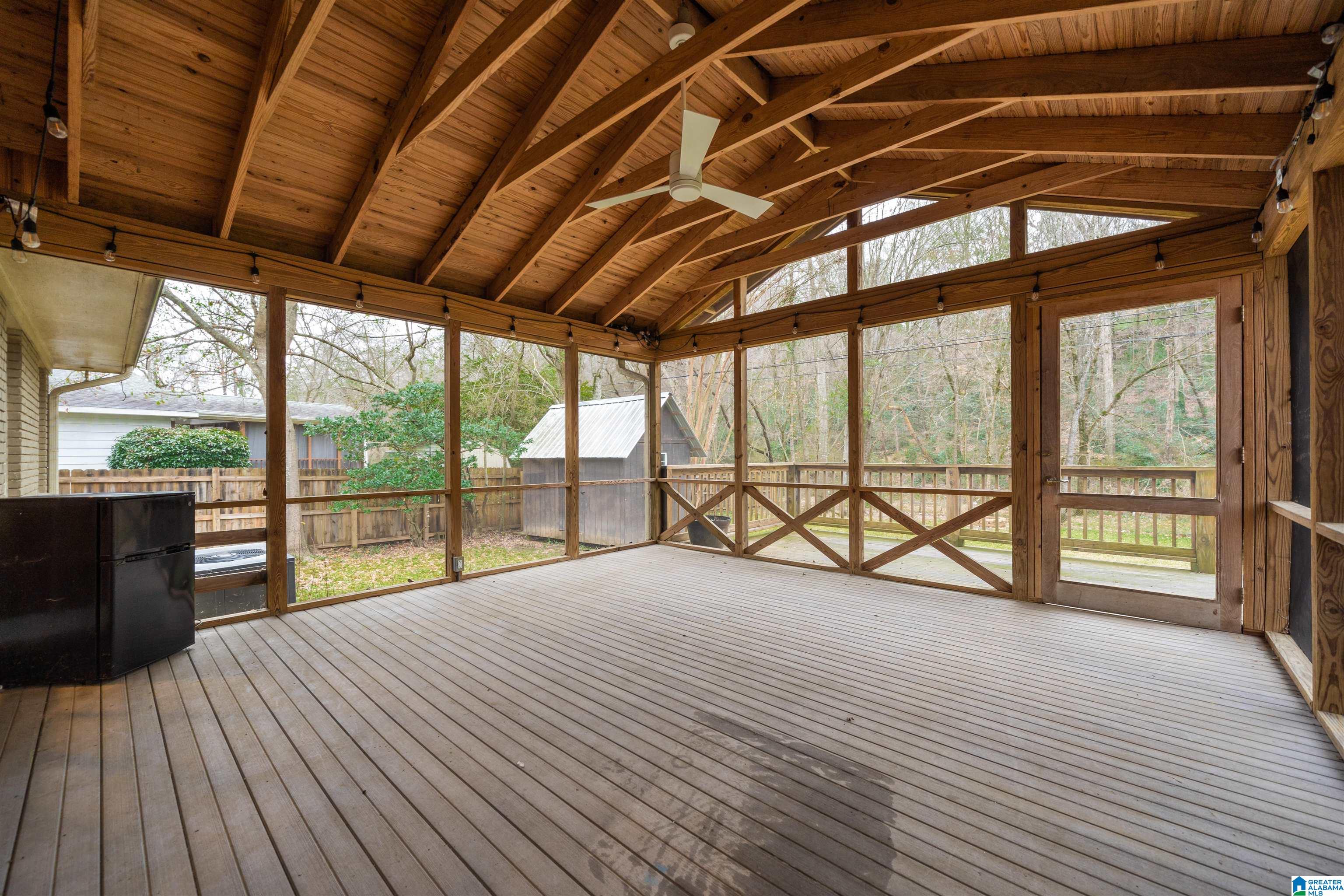 4385 MountainDale Road Birmingham, AL 35213 - Photo 17 of 32
