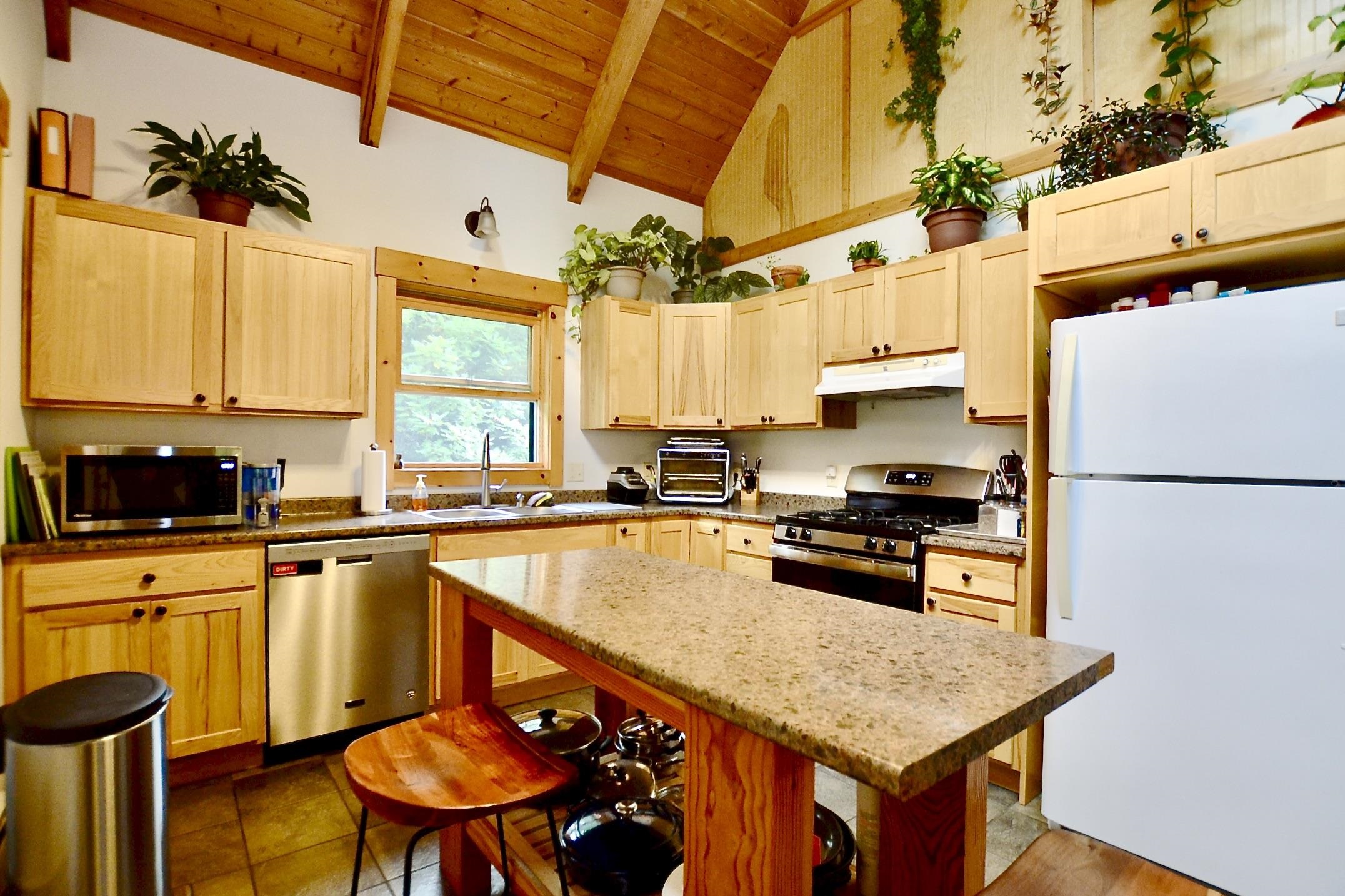 453 Marshall Road Duxbury, VT 05676 - Photo 7 of 30 Gallery Image 7