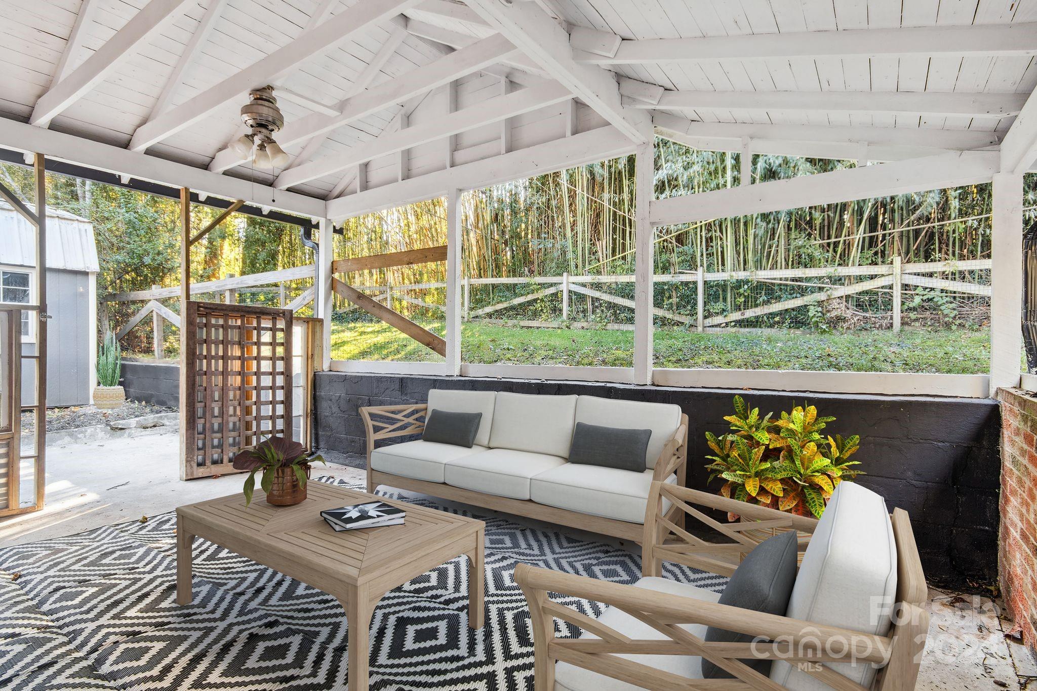 1016 Hebron Road Hendersonville, NC 28739 - Photo 36 of 47 Gallery Image 36