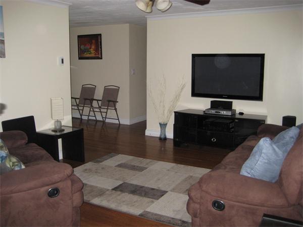 10 Lilian Road Framingham, MA 01701 - Photo 2 of 16 Gallery Image 2