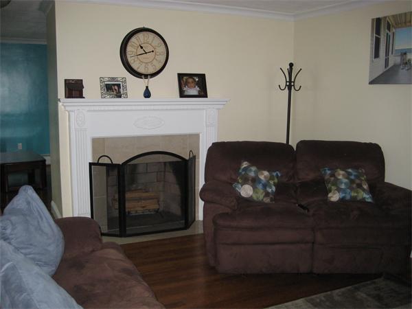 10 Lilian Road Framingham, MA 01701 - Photo 4 of 16 Gallery Image 4