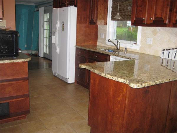 10 Lilian Road Framingham, MA 01701 - Photo 7 of 16 Gallery Image 7