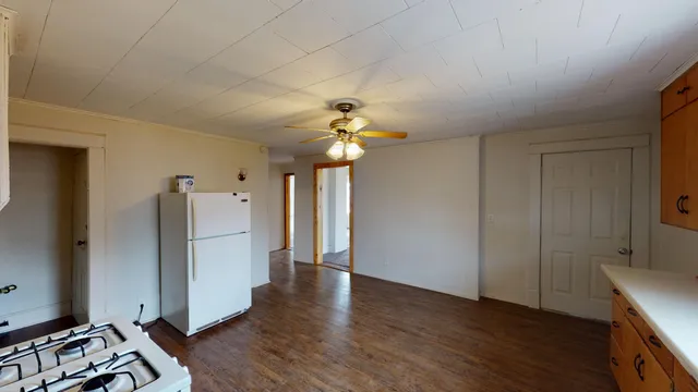 $260,000 | 321 East Washington Street, Prairie du Chien, WI 53821