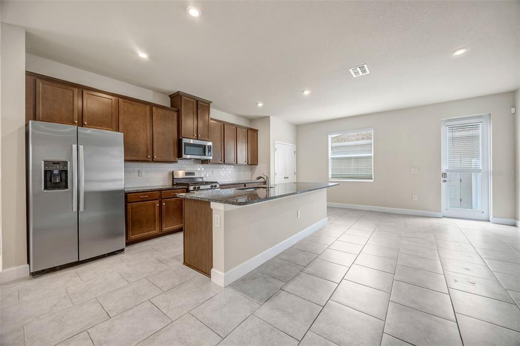 14478 Promenade Odessa, FL 33556 - Photo 14 of 47
