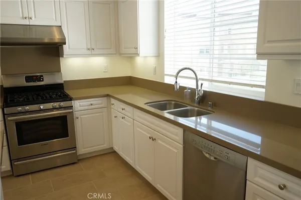 $3,400 | 18 Larry Beard Drive, South El Monte, CA 91733