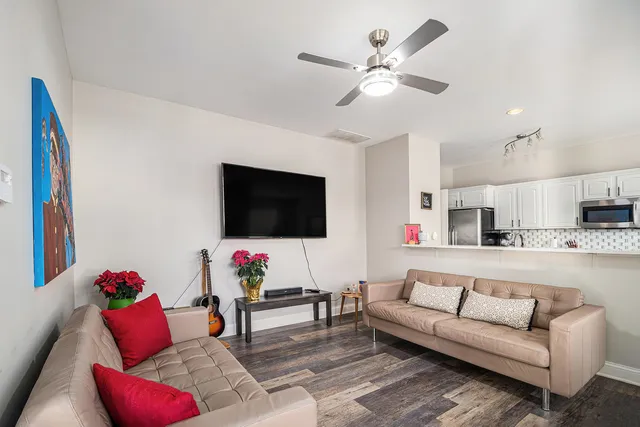 $279,999 | 12127 White Tail Lane, Huntley, IL 60142