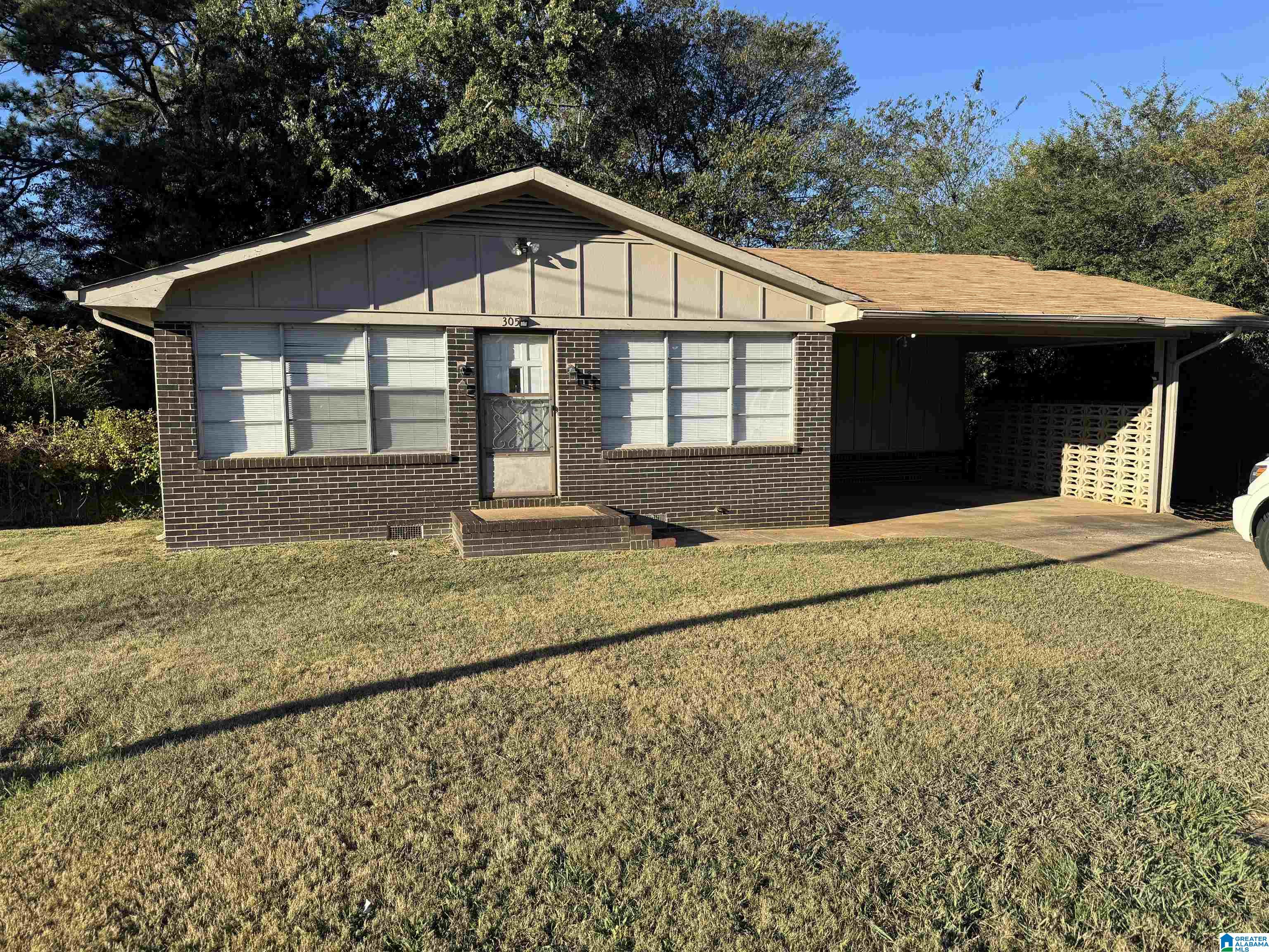 305 Glade Road East Anniston, AL 36206 - Photo 1 of 37