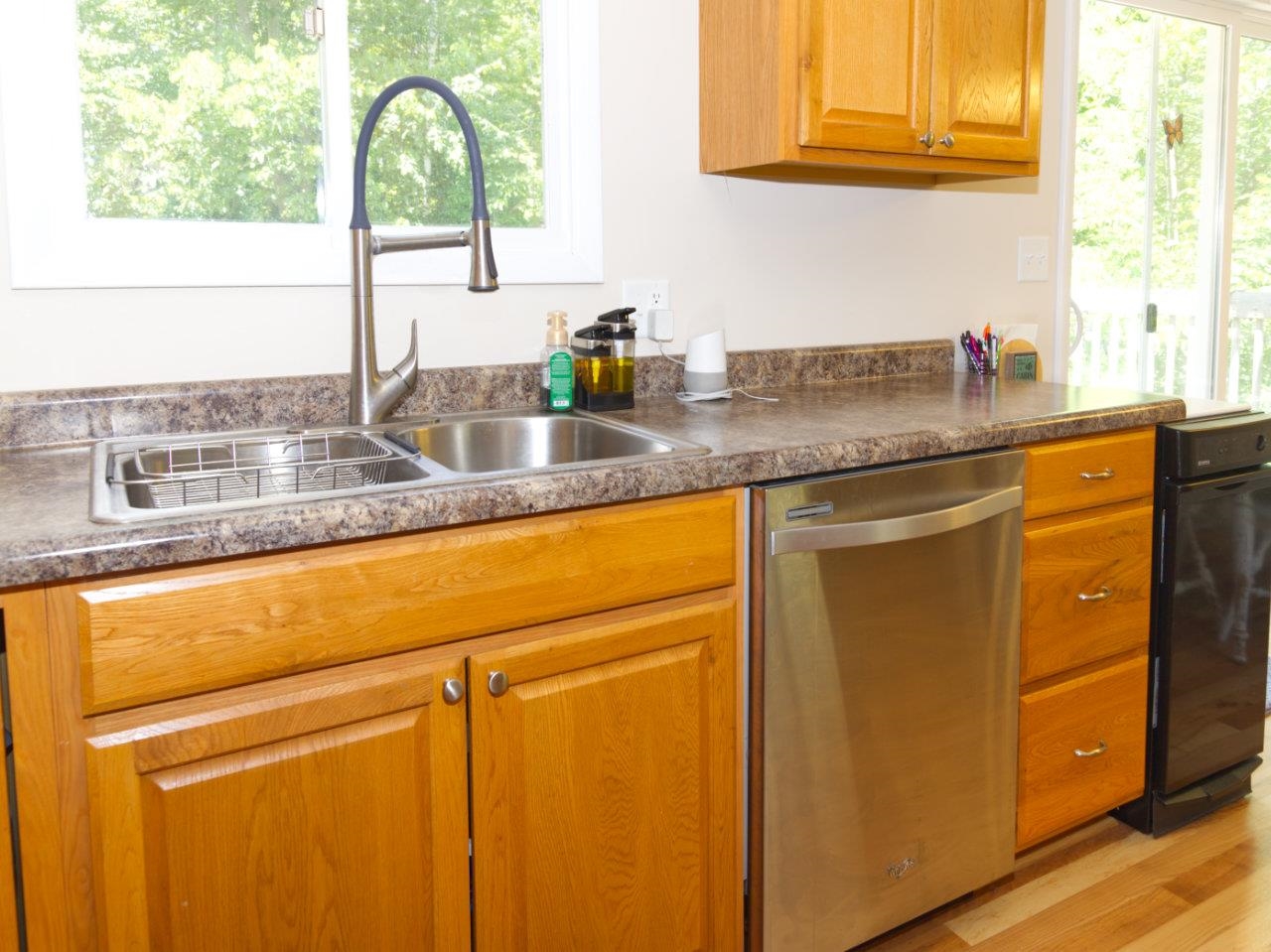 176 South Eldridge Road Benzonia, MI 49616 - Photo 23 of 69 1917534-22.JPG