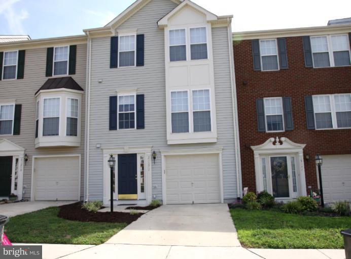 25272 Curiosity Square Aldie, VA 20105 - Photo 2 of 26 Exterior (Front)