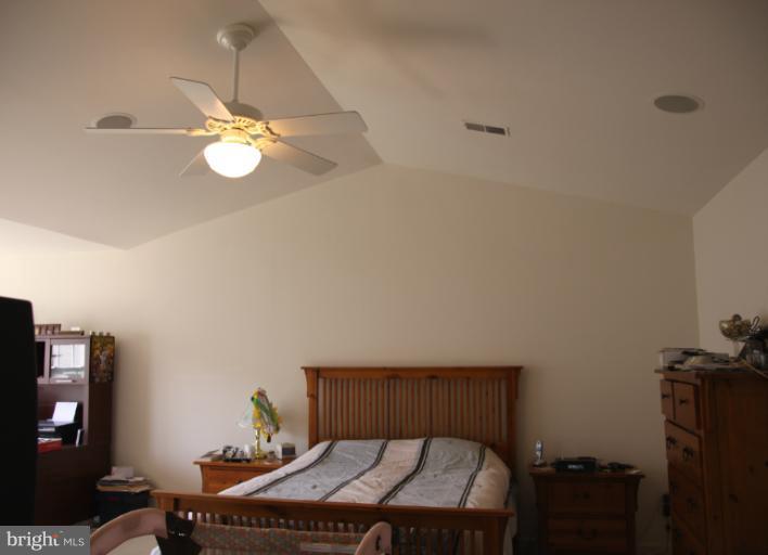 25272 Curiosity Square Aldie, VA 20105 - Photo 15 of 26 Bedroom (Master)