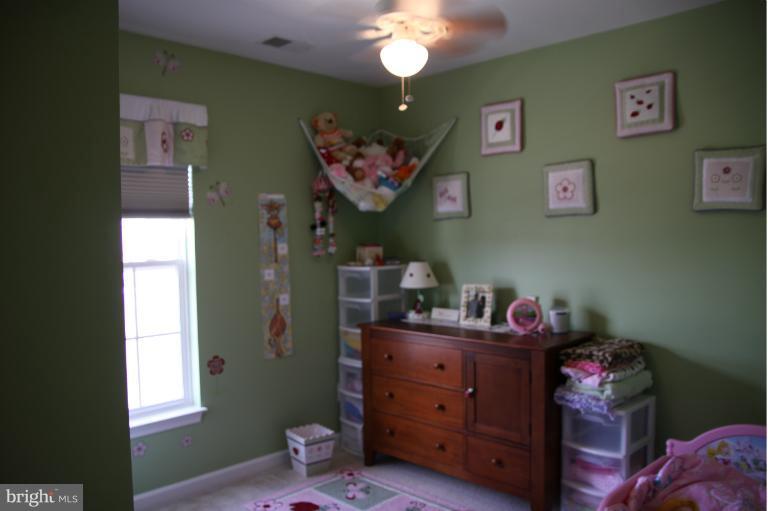 25272 Curiosity Square Aldie, VA 20105 - Photo 20 of 26 Bedroom