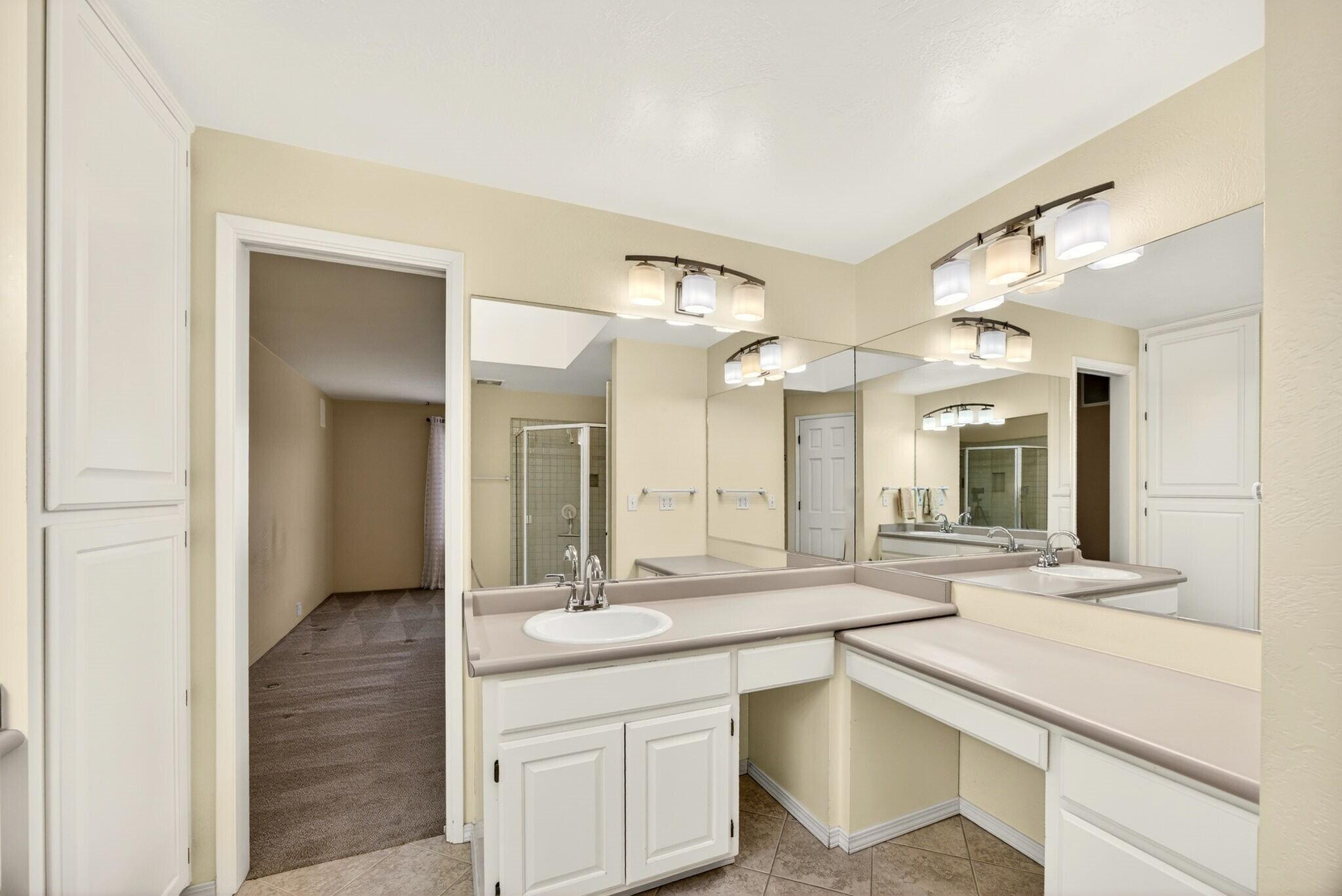 2585 Freedom Way Medford, OR 97504 - Photo 40 of 66