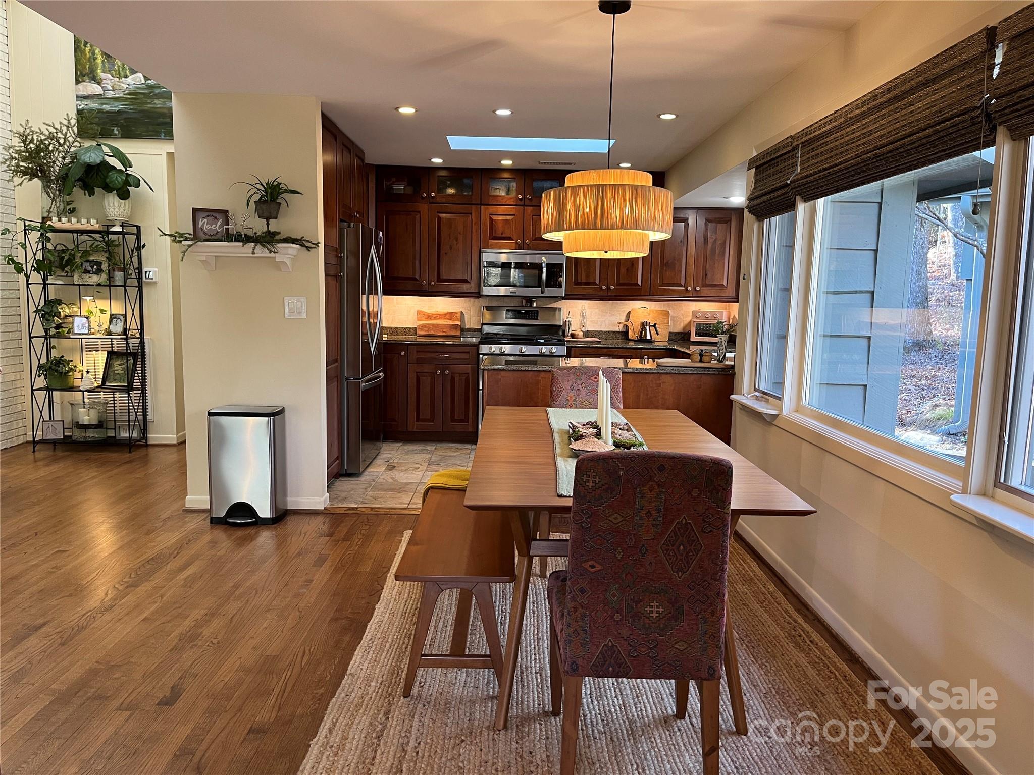 1368 Cardinal Road Brevard, NC 28712 - Photo 5 of 45 Gallery Image 5