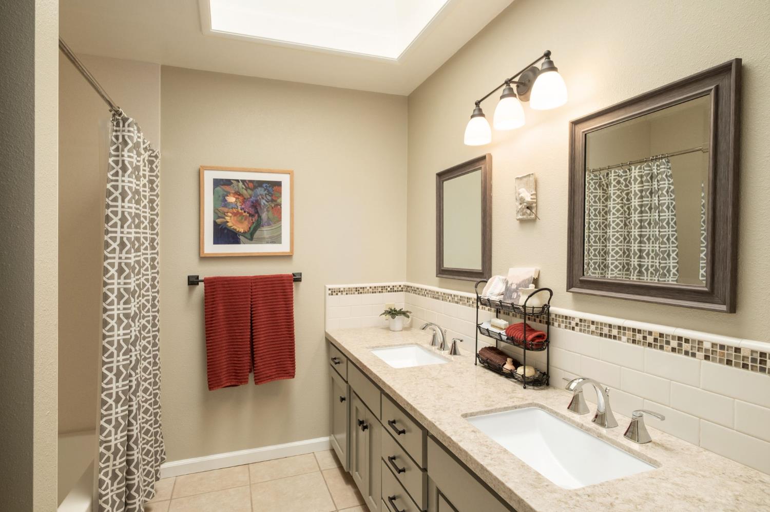 1572 East Decatur Avenue Fresno, CA 93720 - Photo 23 of 33