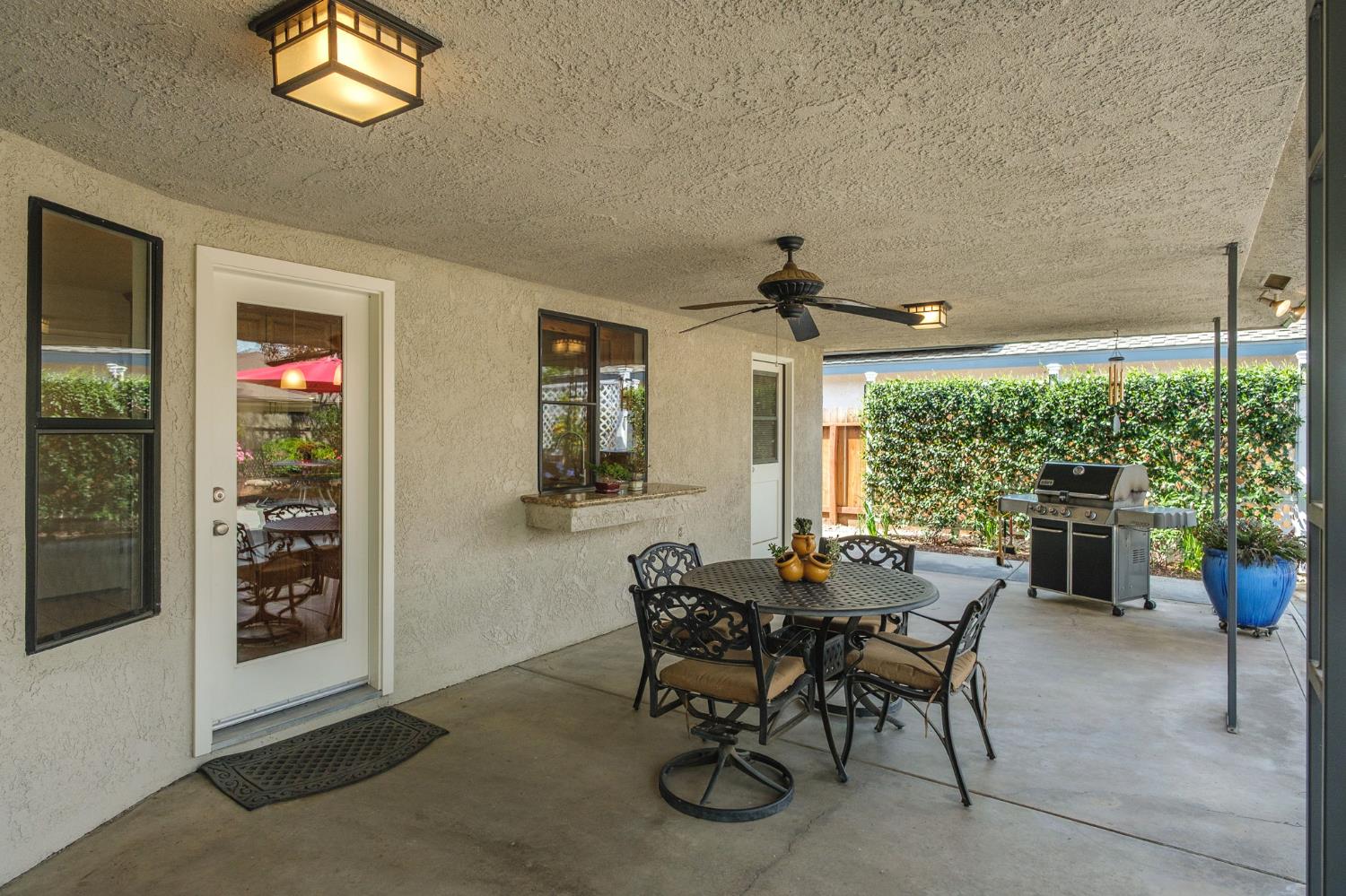 1572 East Decatur Avenue Fresno, CA 93720 - Photo 27 of 33