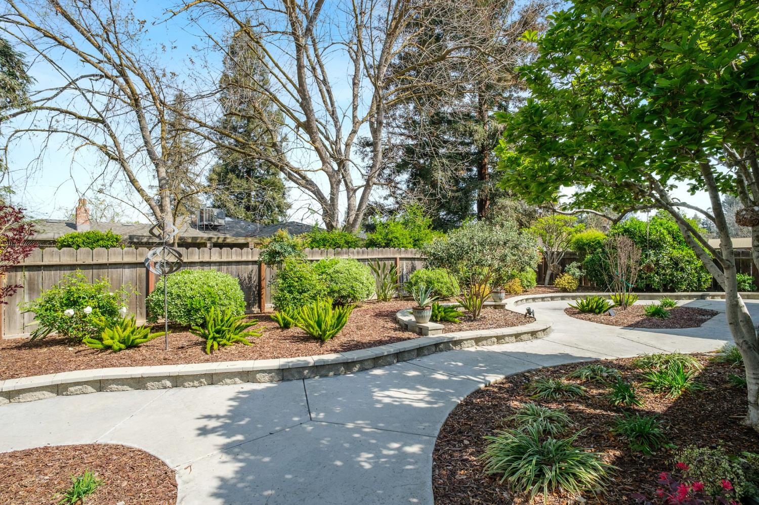 1572 East Decatur Avenue Fresno, CA 93720 - Photo 31 of 33