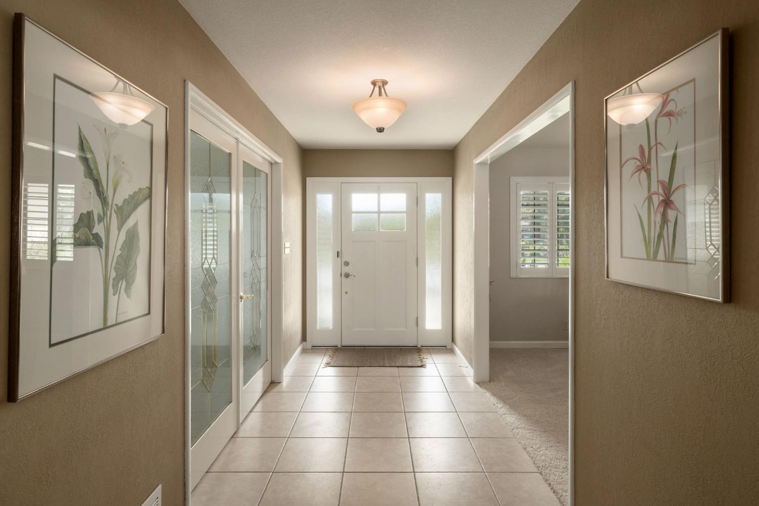 1572 East Decatur Avenue Fresno, CA 93720 - Photo 5 of 33