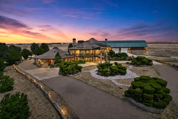 $2,300,000 | 8708 Highway 171 Loop, Pampa, TX 79065