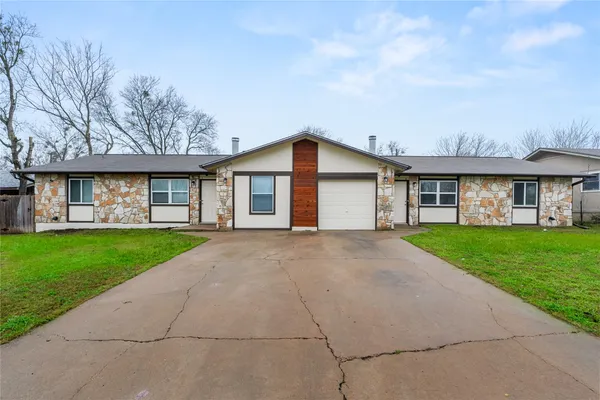 $1,850 | 10511 Man O War Avenue, Austin, TX 78719
