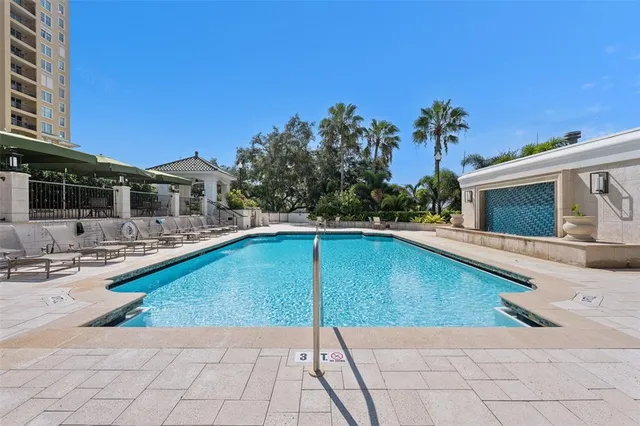 $3,950 | 345 Bayshore Boulevard, Unit 1805, Tampa, FL 33606