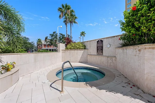 $3,950 | 345 Bayshore Boulevard, Unit 1805, Tampa, FL 33606