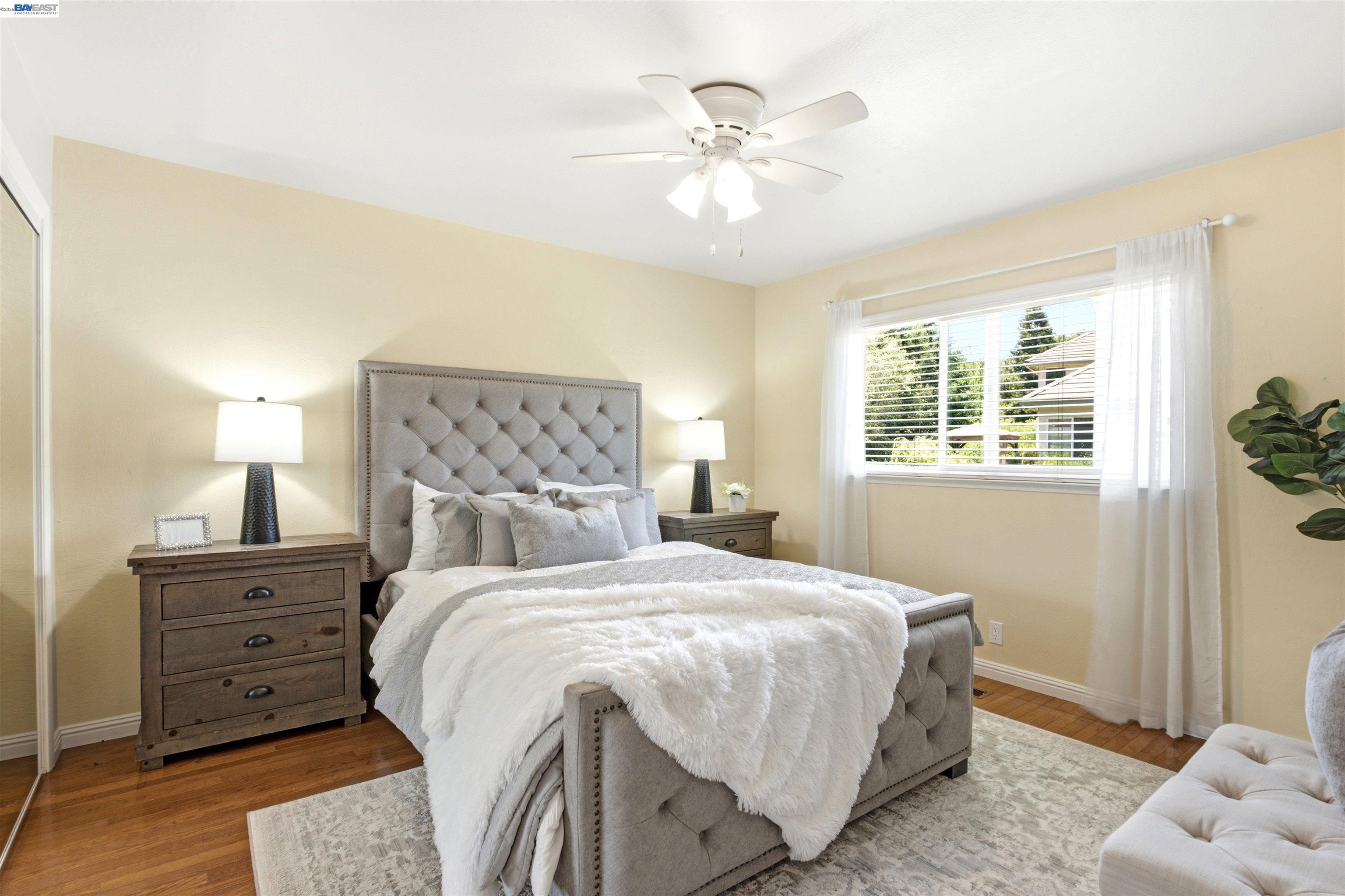 25477 Palomares Road Castro Valley, CA 94552 - Photo 10 of 19