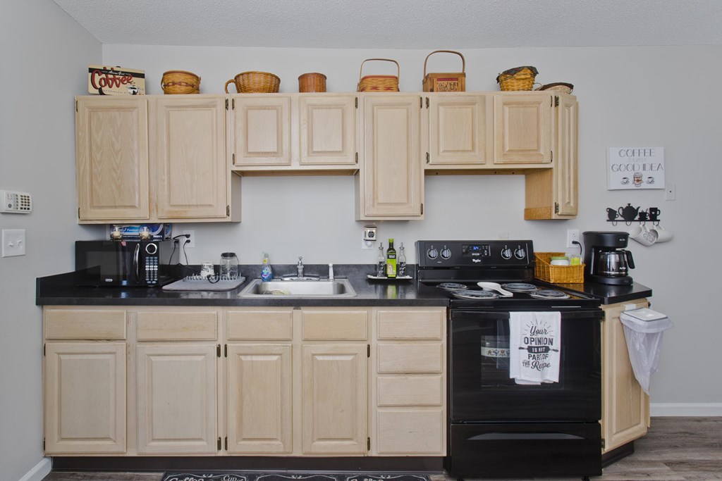 15 Wilcox Street Springfield, MA 01105 - Photo 21 of 22 Gallery Image 21