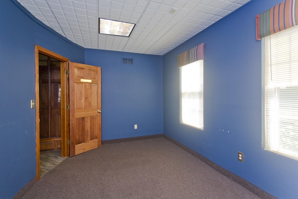 15 Wilcox Street Springfield, MA 01105 - Photo 10 of 22 Gallery Image 10