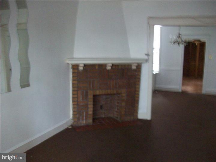 4838 Rorer Street Philadelphia, PA 19120 - Photo 7 of 25 Living Room