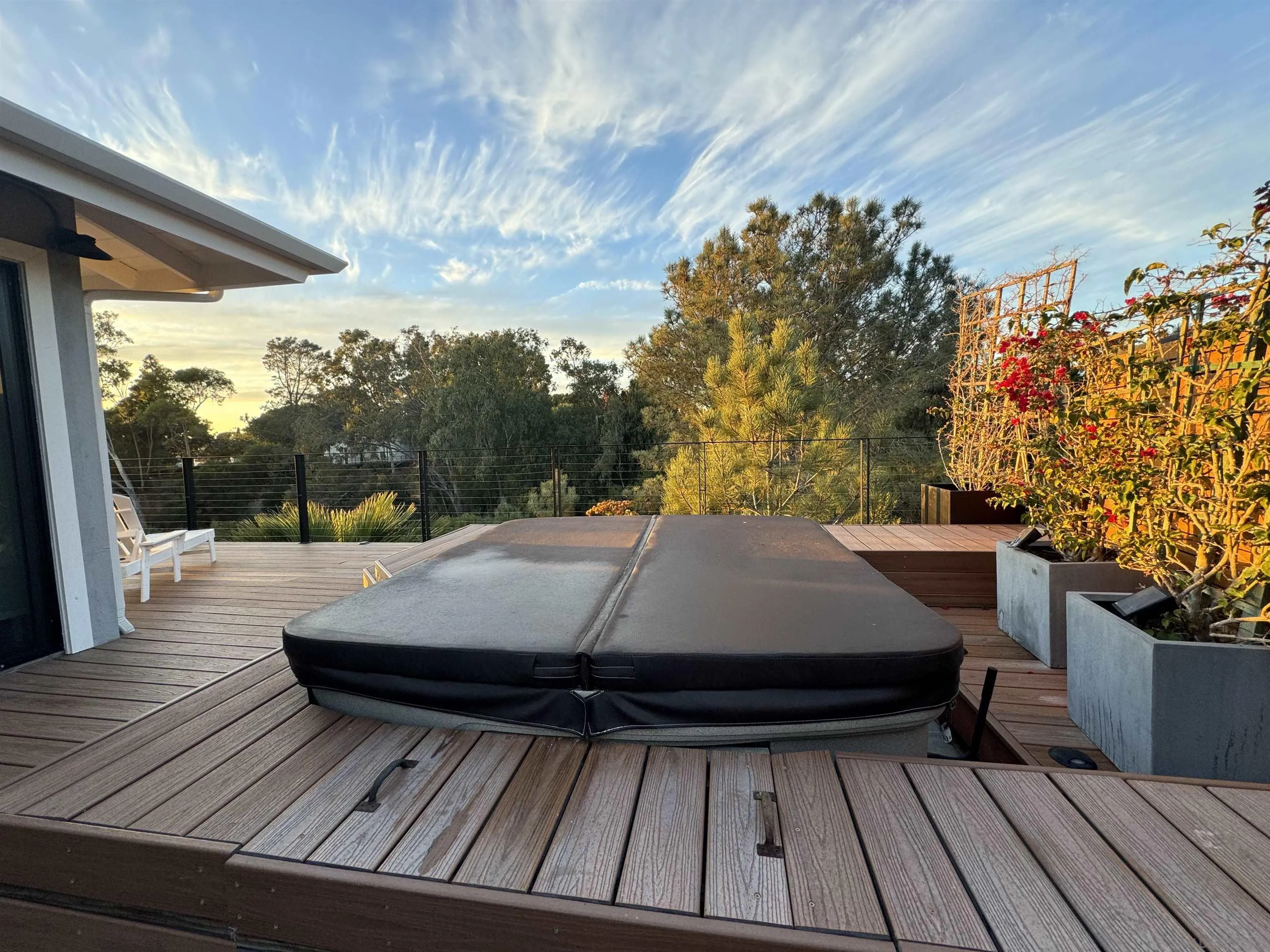 1402 Rodeo Drive La Jolla, CA 92037 - Photo 44 of 62 a outdoor view with sitting space