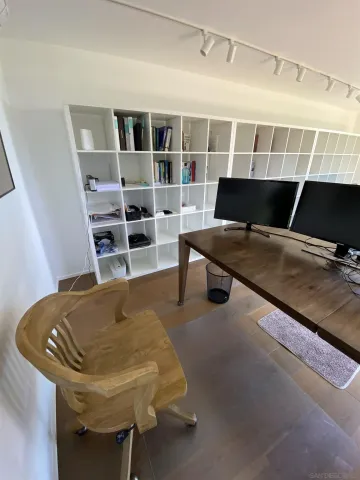 $14,995 | 1402 Rodeo Drive, La Jolla, CA 92037