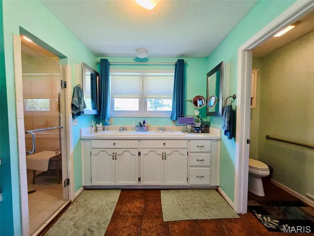 $299,900 | 202 Maple Avenue, Licking, MO 65542