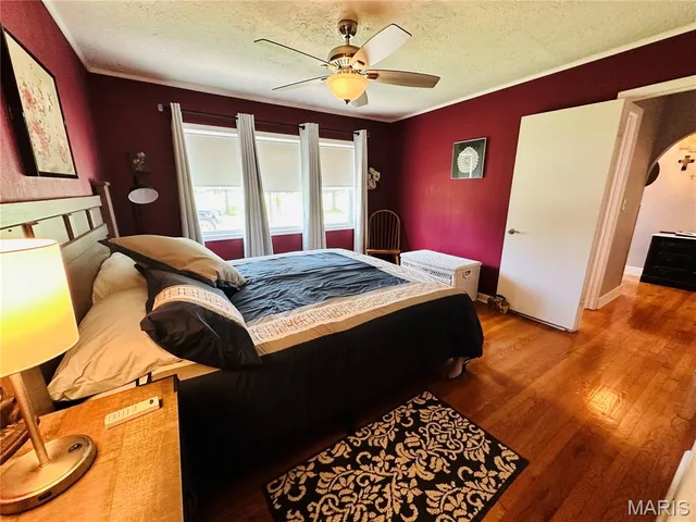 $299,900 | 202 Maple Avenue, Licking, MO 65542