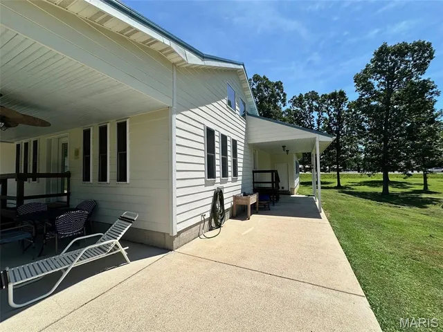 $299,900 | 202 Maple Avenue, Licking, MO 65542