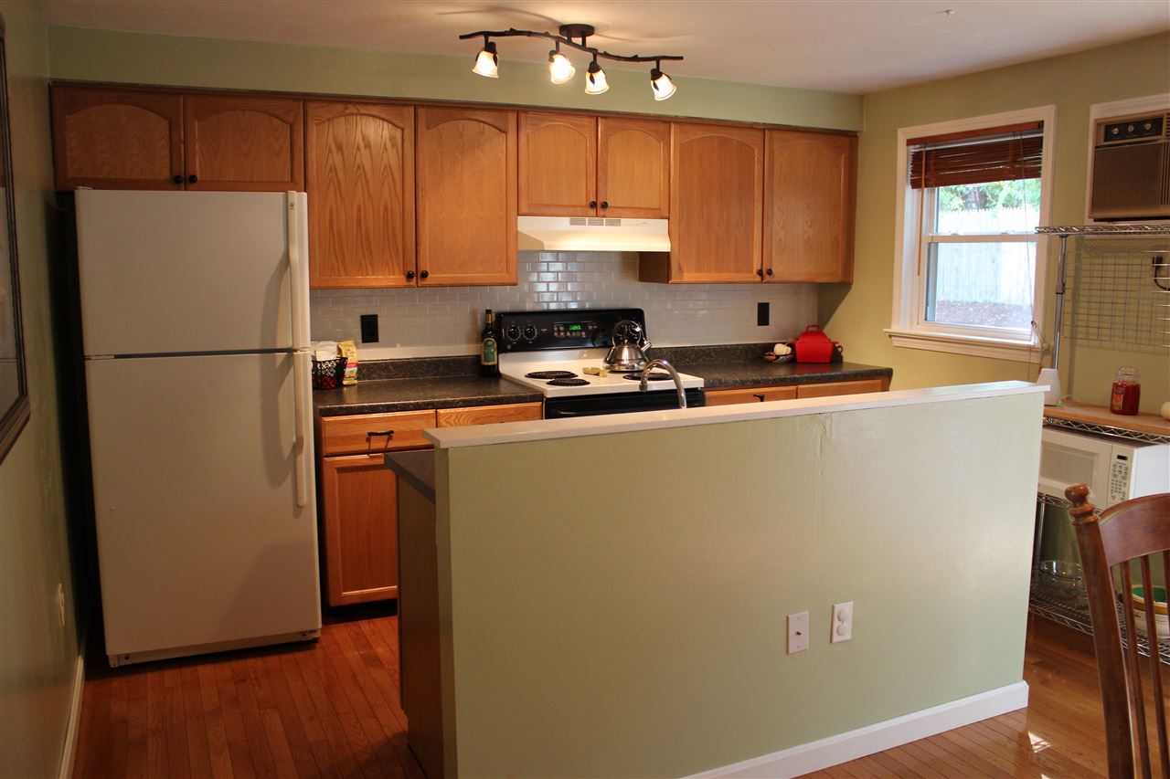 337 Circle Road, Unit 337 Manchester, NH 03103 - Photo 2 of 18