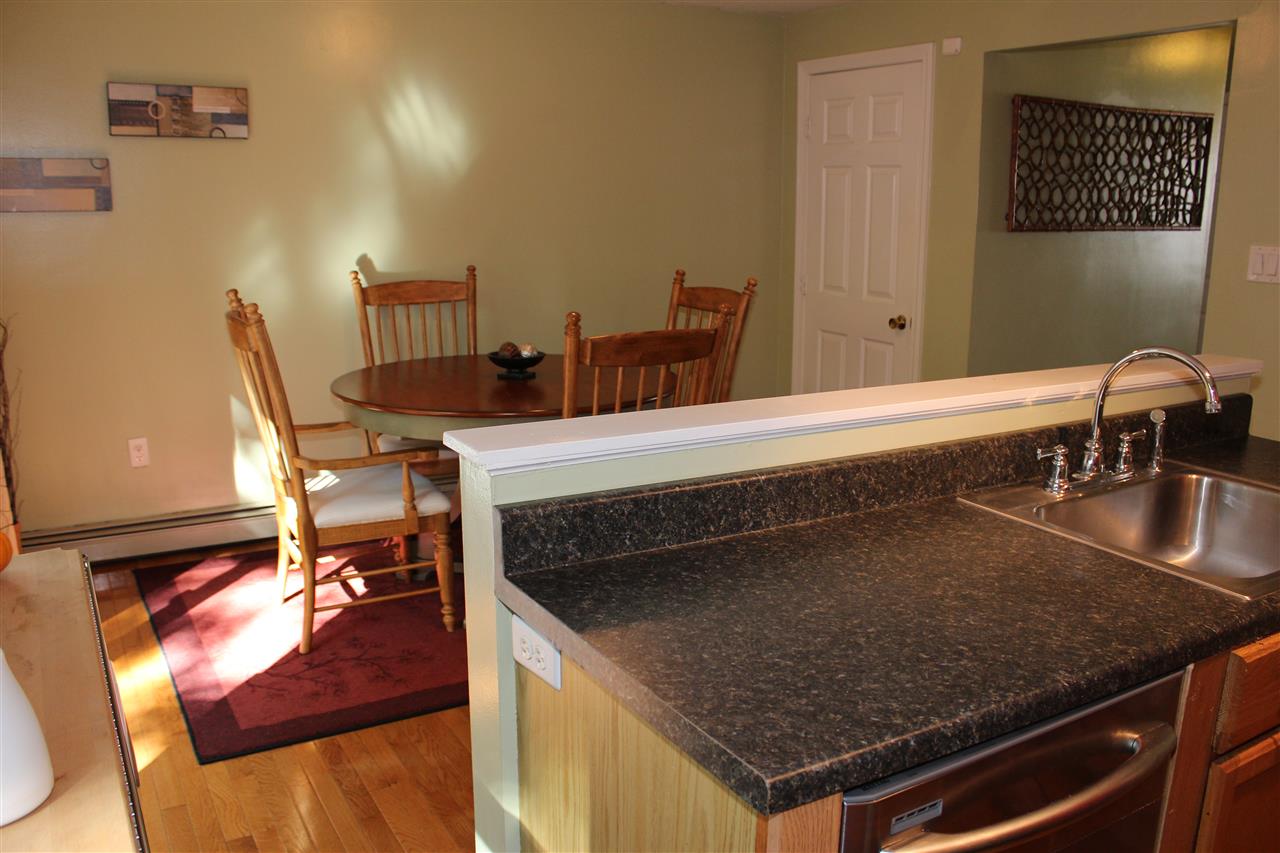 337 Circle Road, Unit 337 Manchester, NH 03103 - Photo 3 of 18