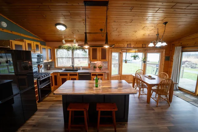 $479,900 | 389 45th Avenue, Clear Lake, WI 54005