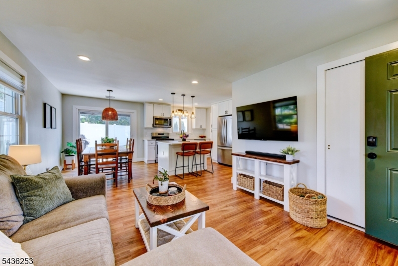 14 Adamsville Road North Bridgewater, NJ 08807 - Photo 15 of 38