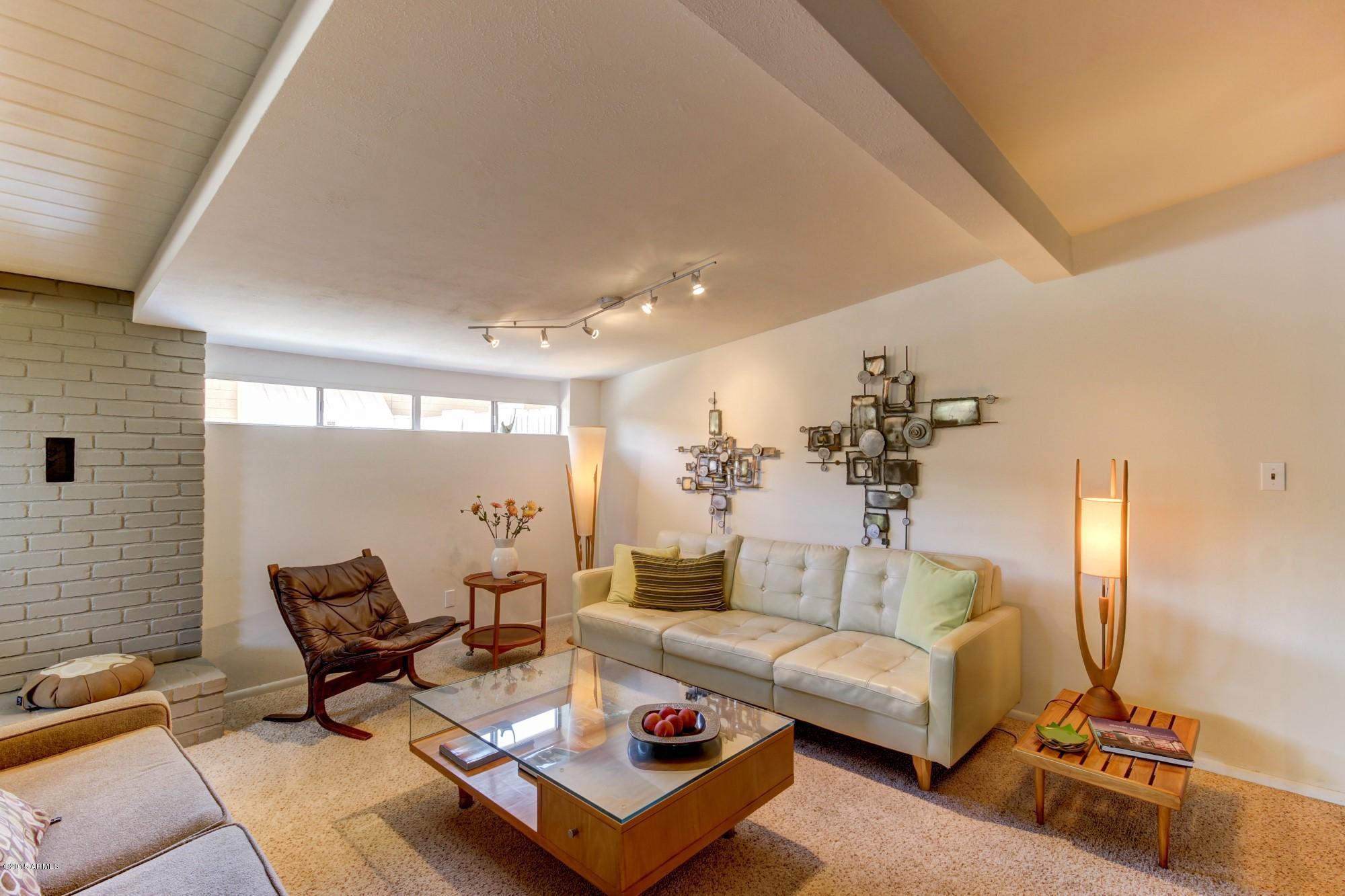 4107 East Granada Road Phoenix, AZ 85008 - Photo 11 of 48 Living Room (2)