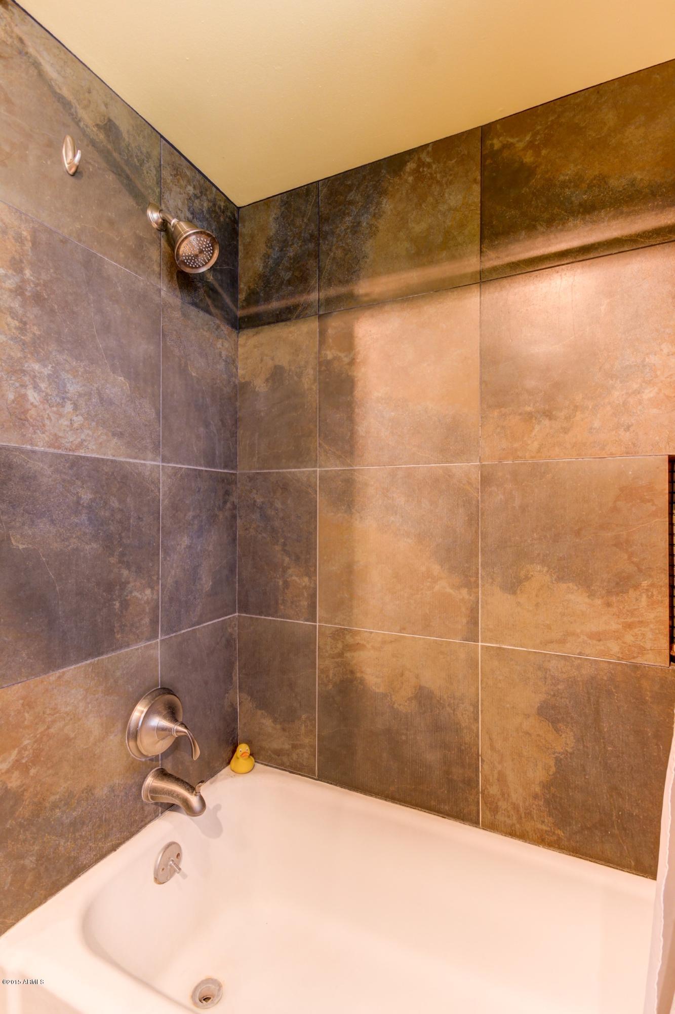 4107 East Granada Road Phoenix, AZ 85008 - Photo 34 of 48 2nd Bathroom (2)