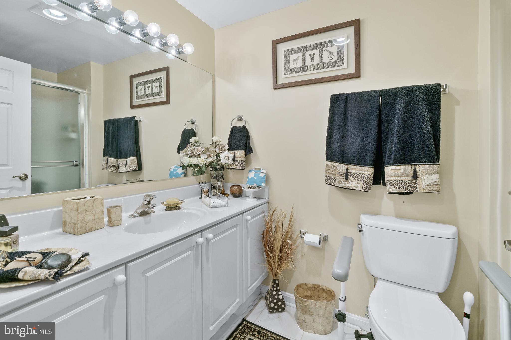 3210 North Leisure World Boulevard, Unit 908 Silver Spring, MD 20906 - Photo 16 of 33